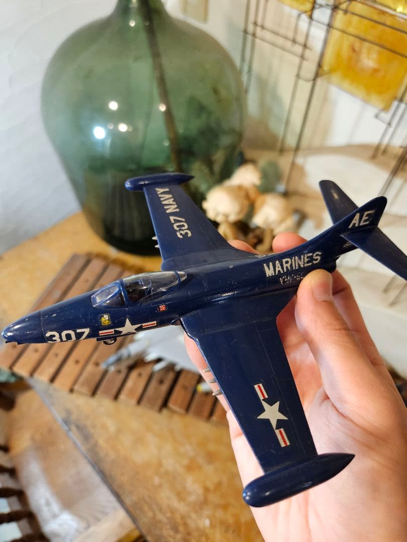 飛行機 模型 戦闘機 プラモデル パンサー ブルーエンジェル コルセア