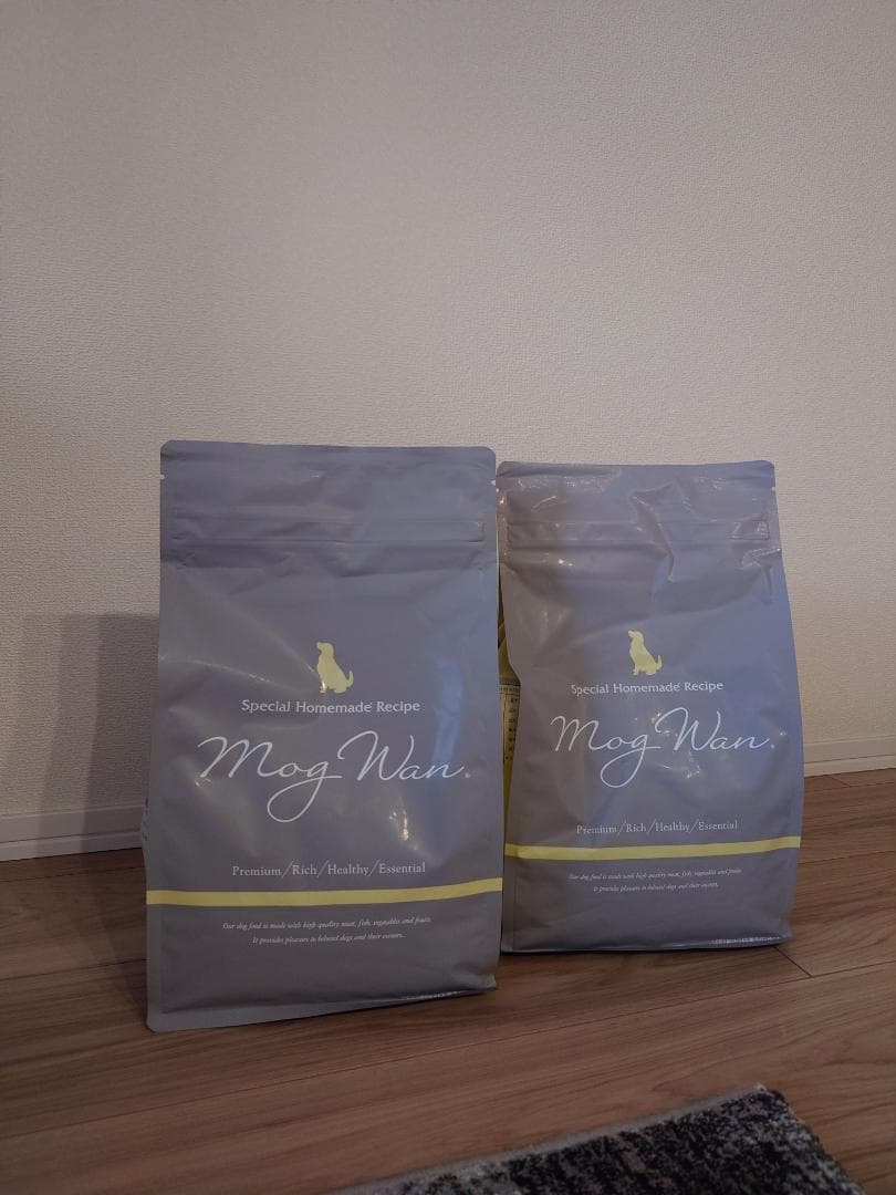 未開封］モグワンドッグフード1.8kg×2袋