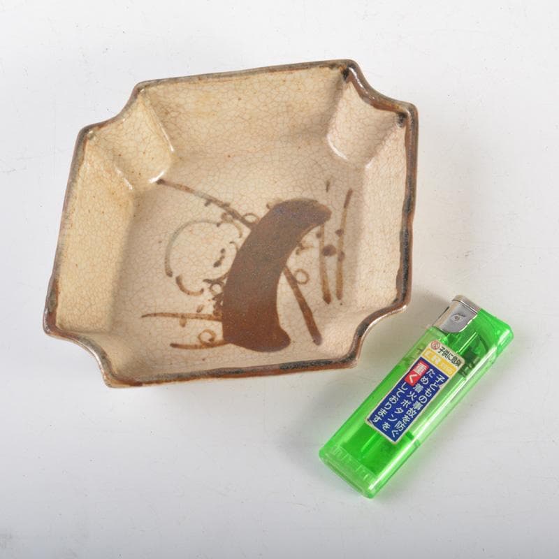 瀬戸焼　古瀬戸　鉄絵　梅花文　小皿　菱皿　銘々皿　十三客　C　6608Aぬ