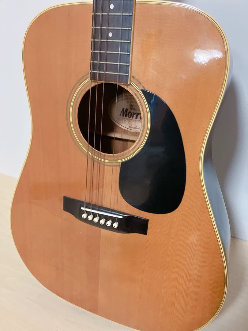 Morris モーリス　アコースティックギター　W-20 ハードケース付き