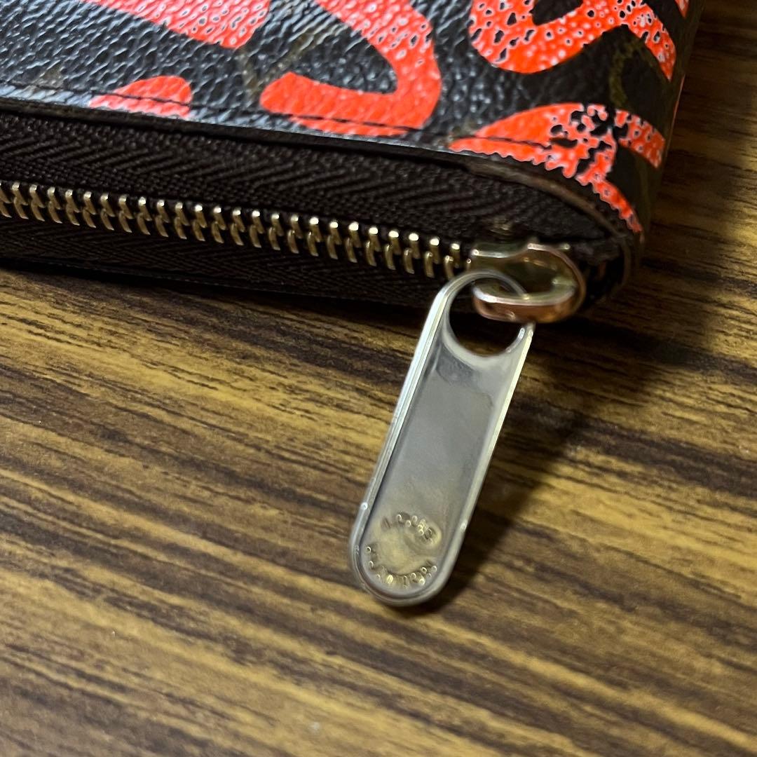 ルイヴィトン ジッピー パース ケース モノグラム グラフィティ