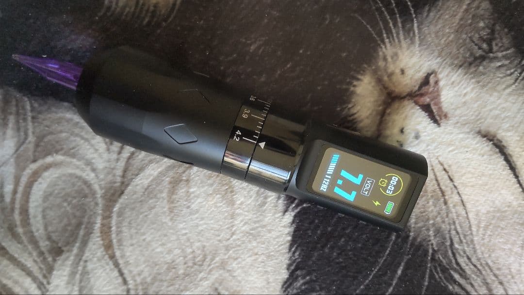 Tattoo ワイヤレスタトゥーマシン