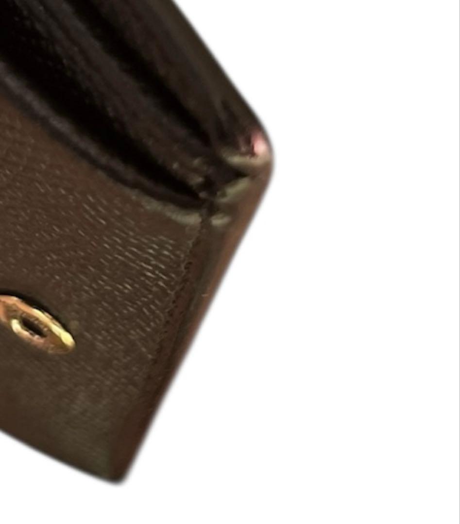 フェラガモの正規品　ケース　カードケース　財布　ウォレット　ゴールド金具