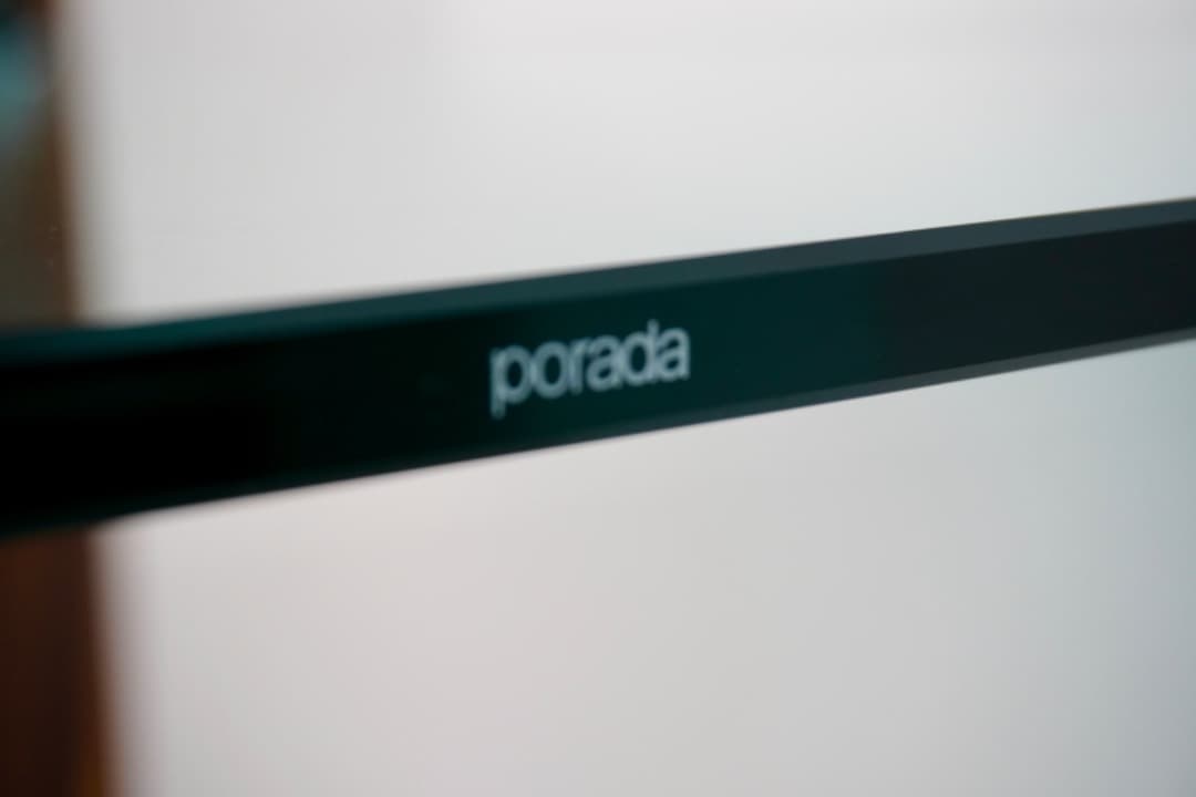 porada ガラステーブル ポラダ ACTUS イタリア