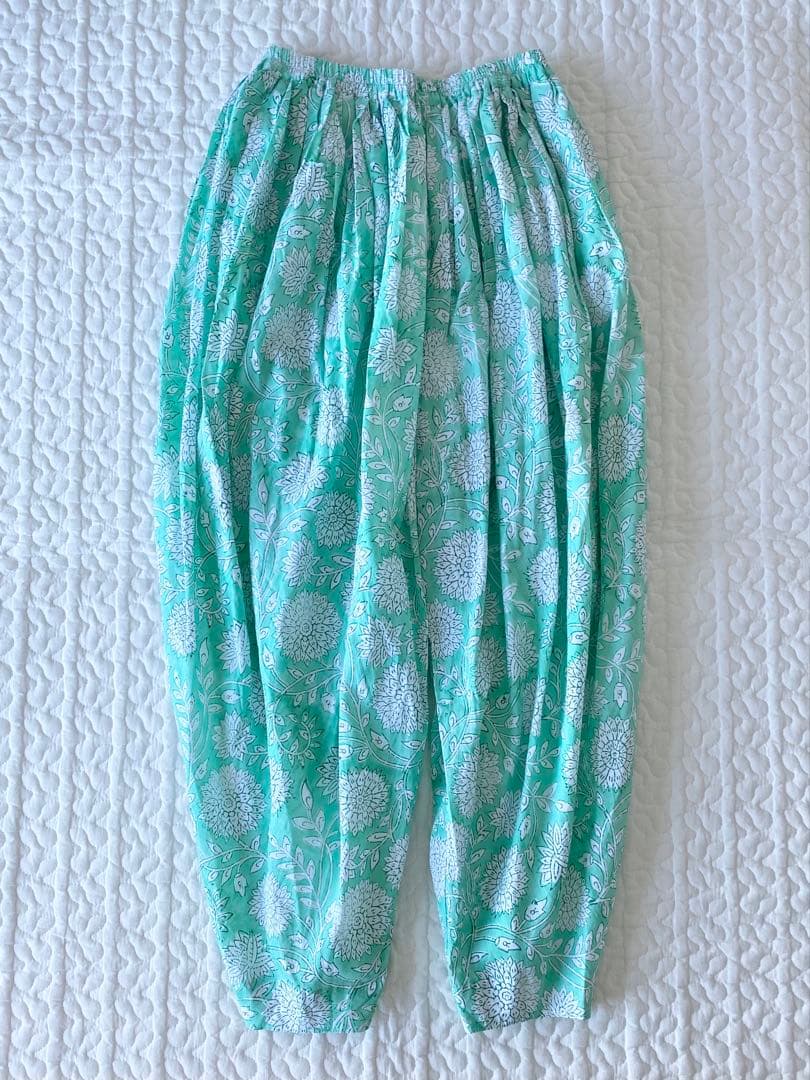 pokipceeポキプシー　ドーティパンツ　総柄　花柄　ゆったり