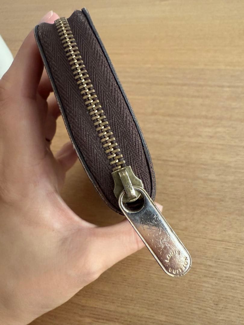 ヴィトン　ジッピー　パース　モノグラム　正規品