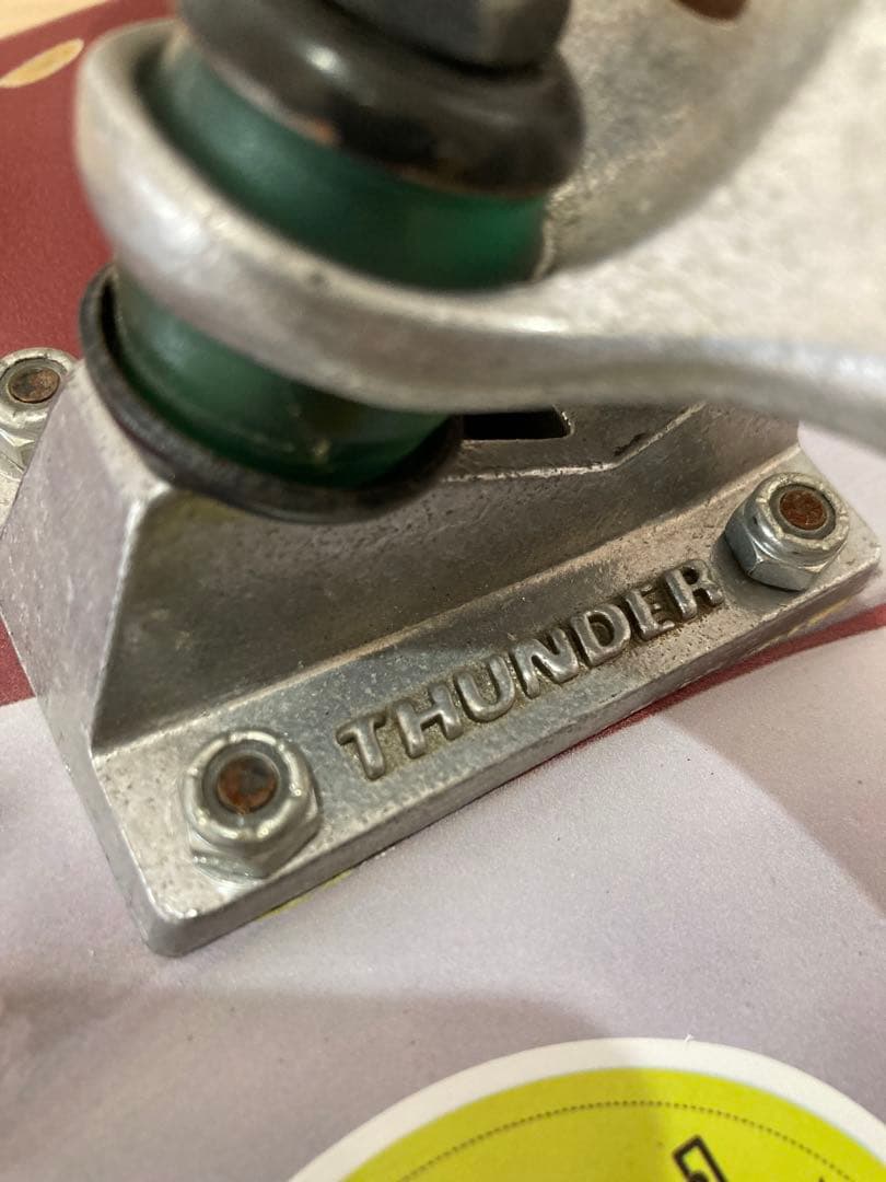 スケボー スケート スケートボード デッキ コンプリート THUNDER