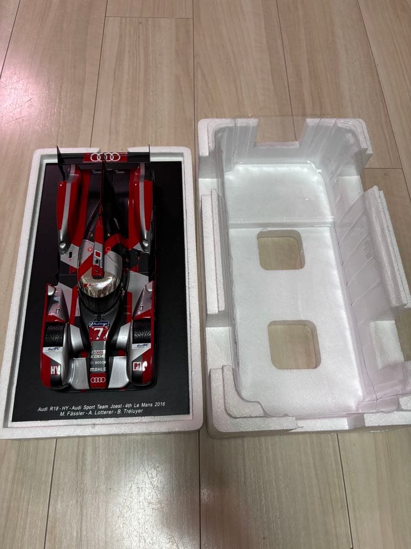 1/18 Audi R18 2016 ７号車 スパークモデル