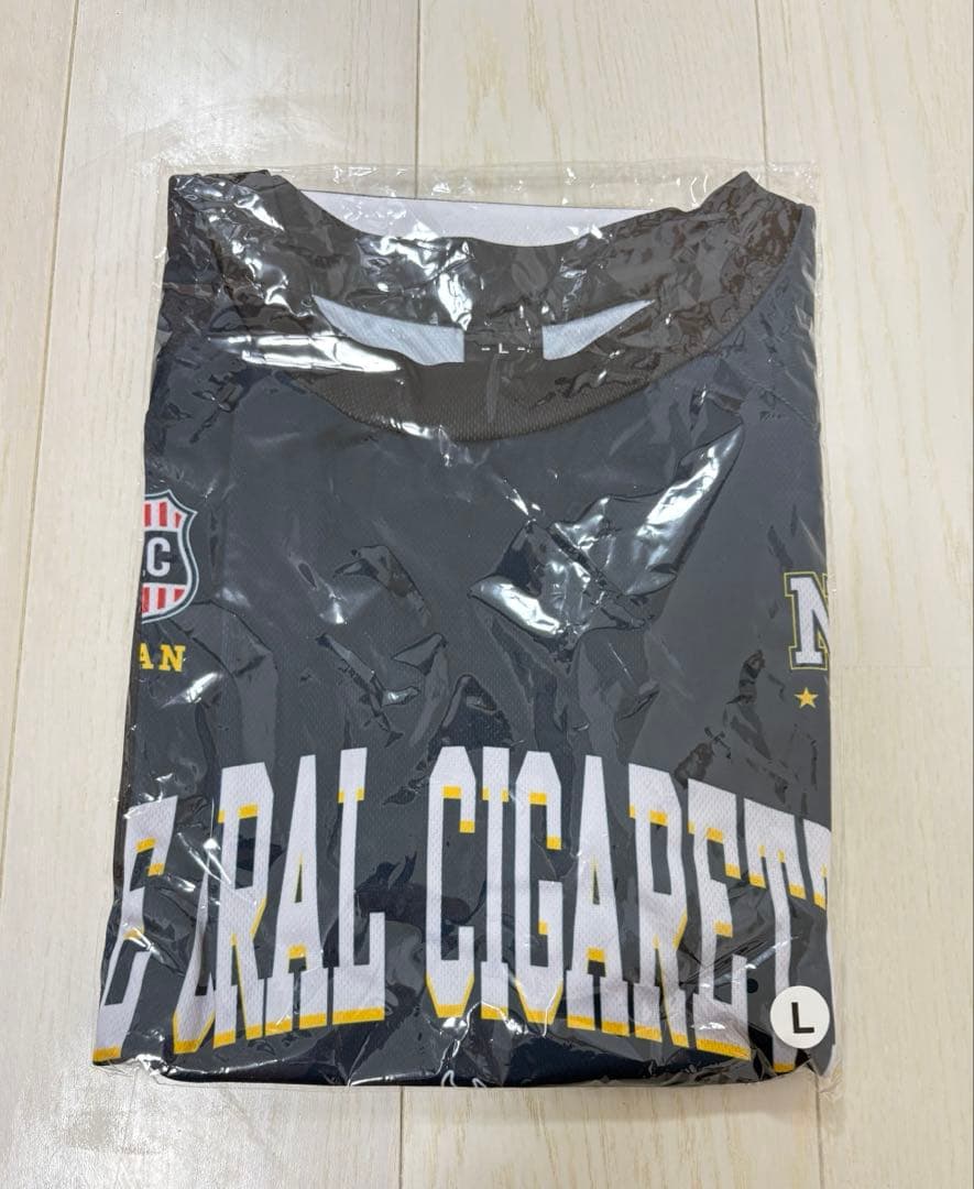 氣志團公式ベースボールシャツ 4番ピッチャーおまえ XL L【新品未開封