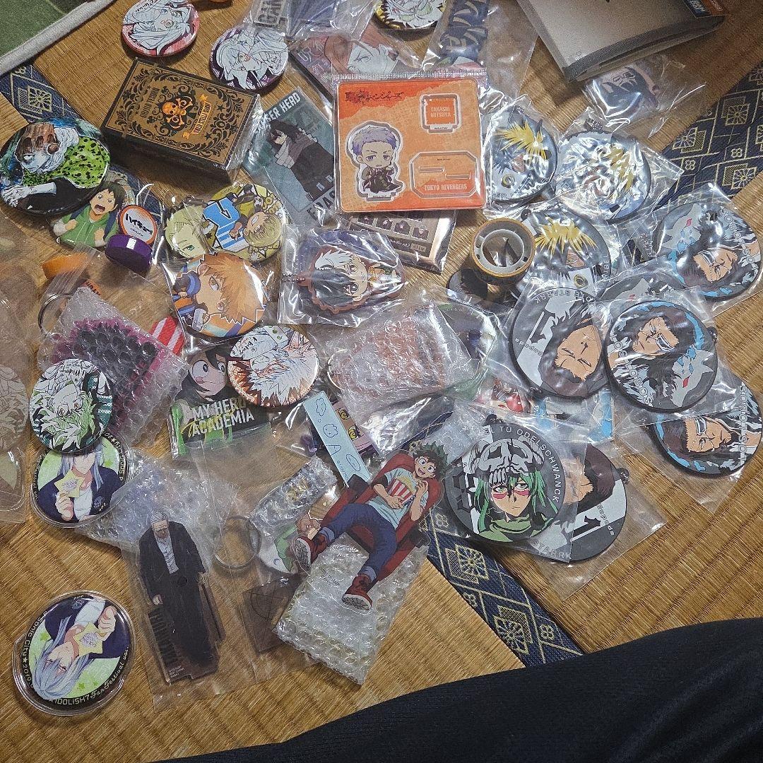 アニメグッズ　キャラクターグッズ　500個以上　大量まとめ売り