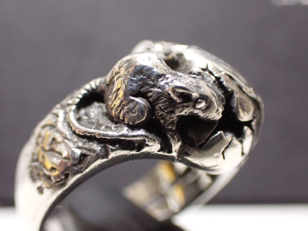 【普通のUSED】クレイジーピッグ レストインピース リング