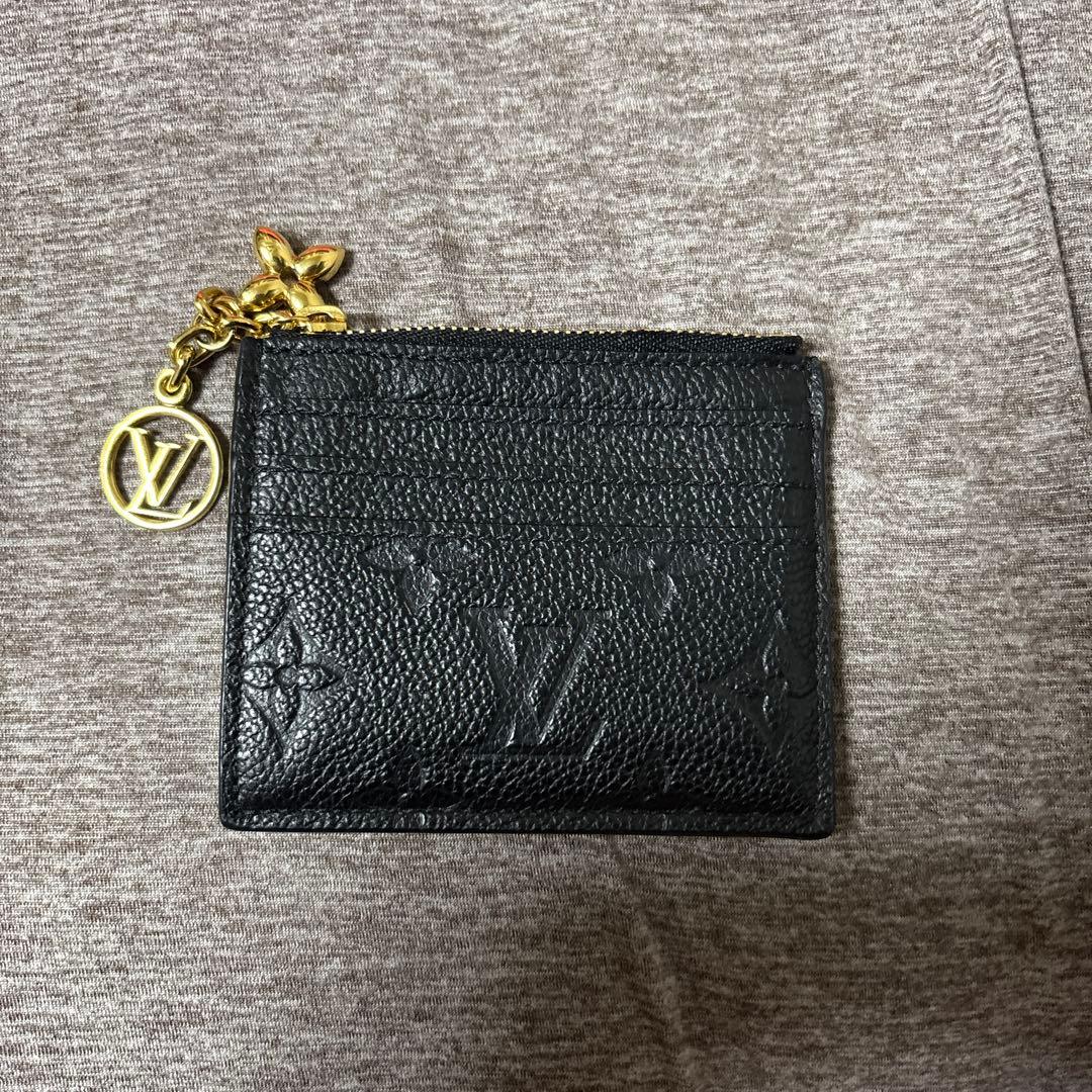Louis Vuitton ブラックカードケース