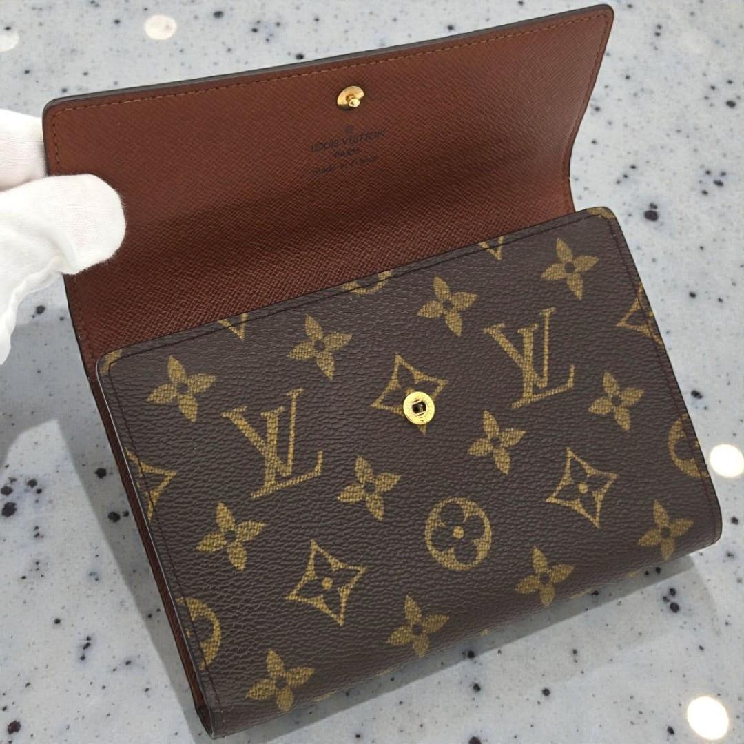 ルイヴィトン ポルトトレゾール エテュイパピエ モノグラム 折り財布