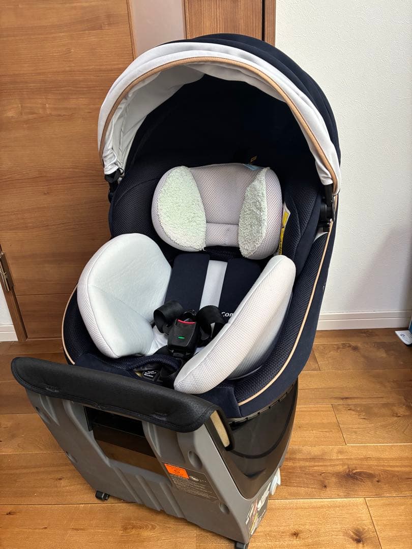 【美品】コンビ　チャイルドシート　クルムーブスマートisofix JL-590 コンビ クルムーヴスマート ISOFIX エッグショック 【JL-590】極美品