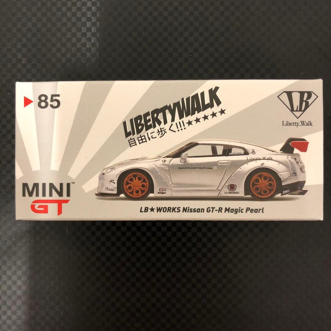 MINI GT LB★WORKS Nissan GT-R Magic Pearl