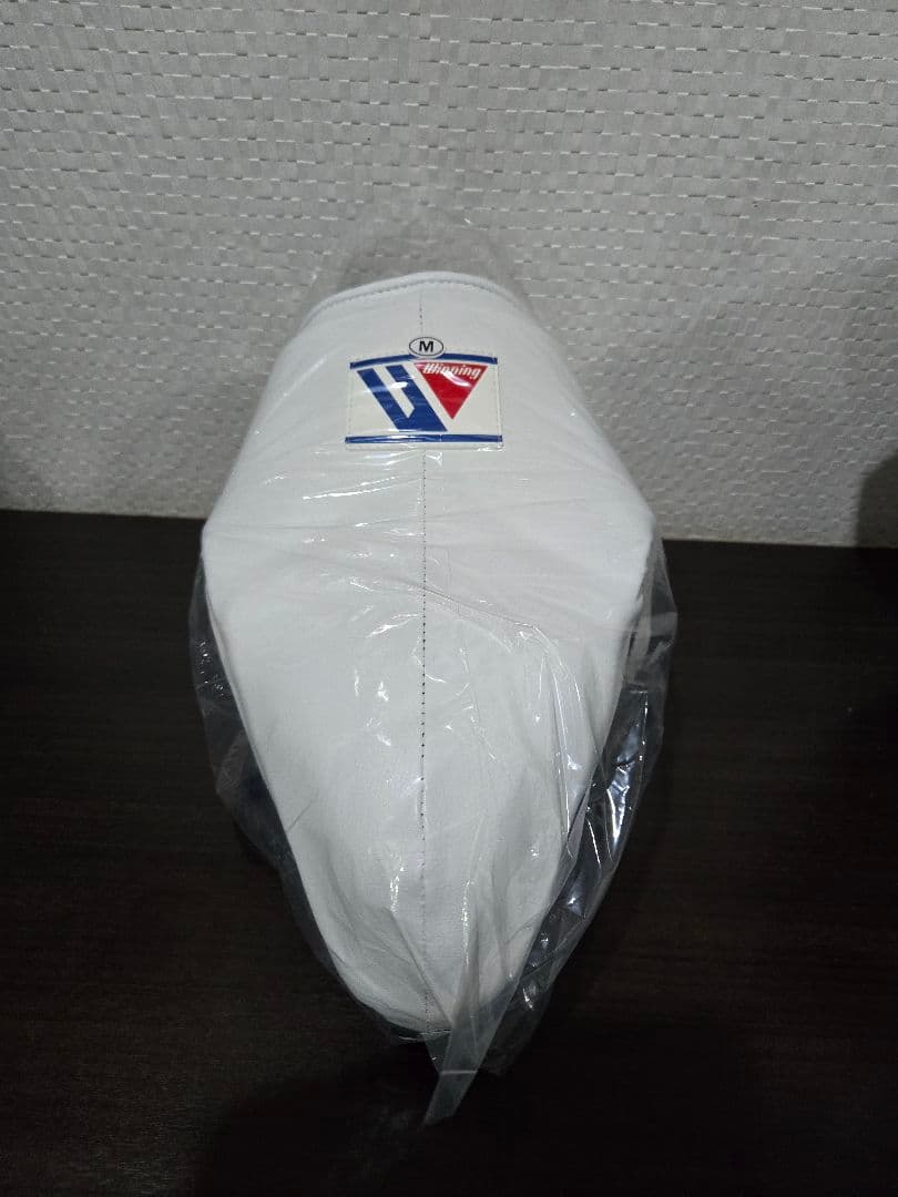 ホワイト Mサイズ ファールカップ