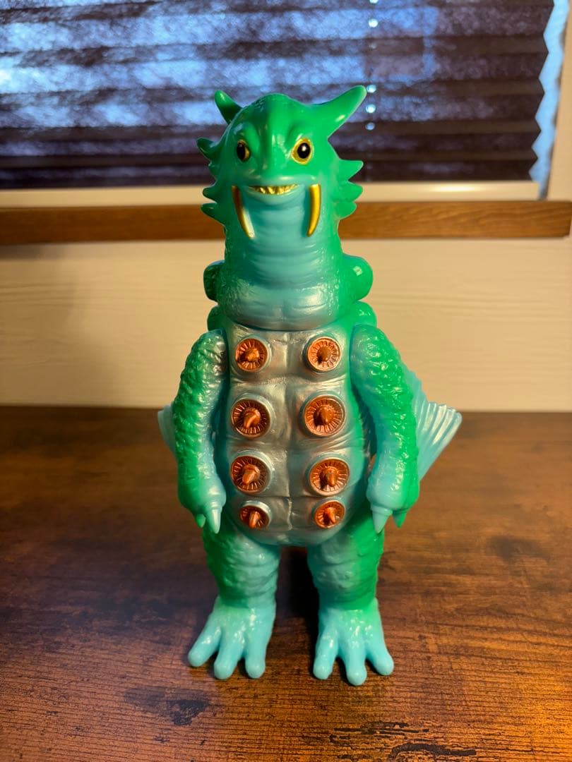 ブルマァク ミラーマン カメレゴン 復刻 ソフビ