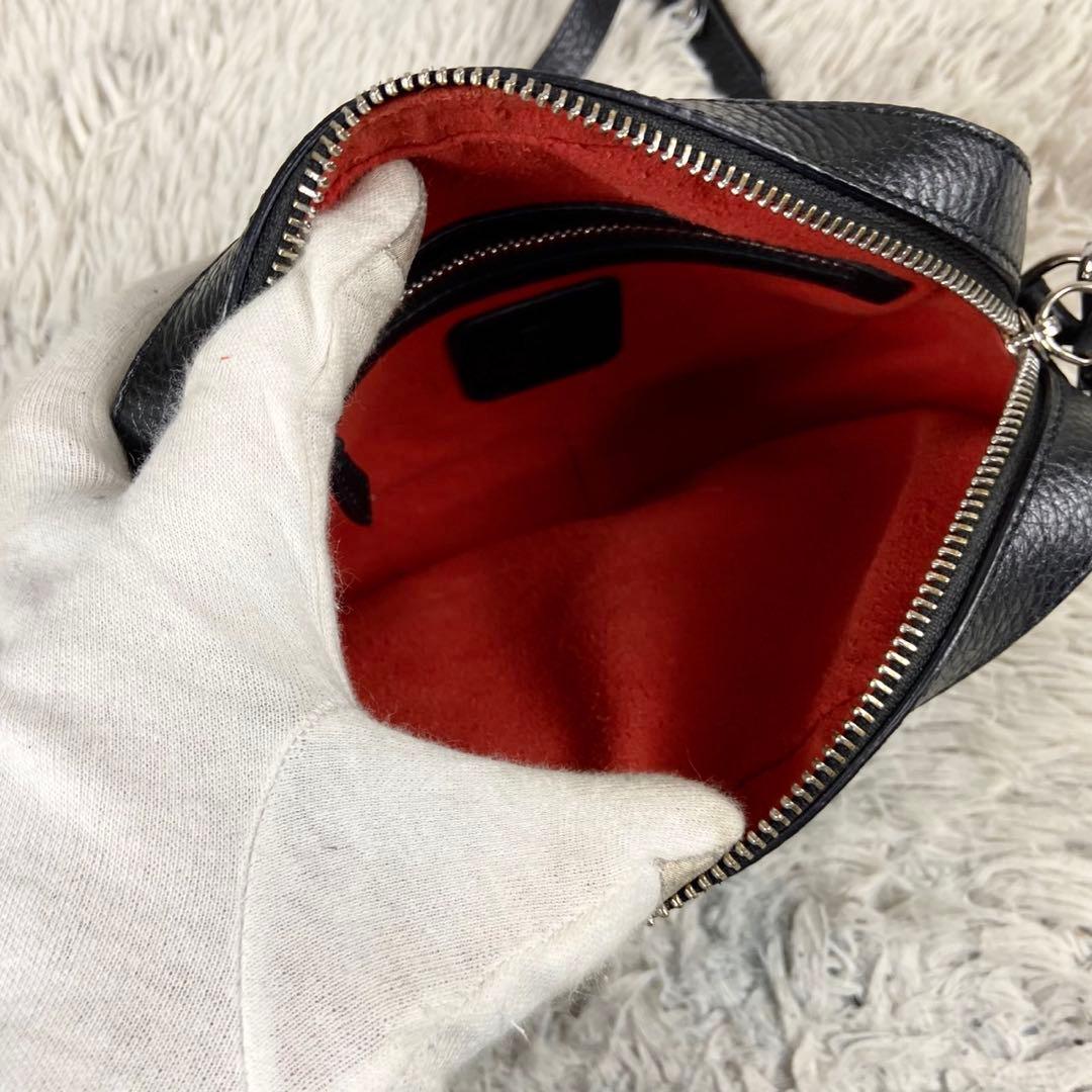 極美品 ヴィヴィアンウエストウッド レザー オーブ ショルダーバッグ ブラック