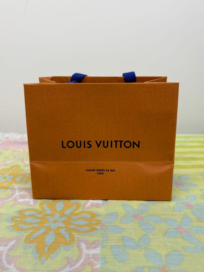 LOUIS VUITTON ショップ袋 オレンジ　ミニ LOUIS VUITTON ショップ袋 オレンジ - メルカリ