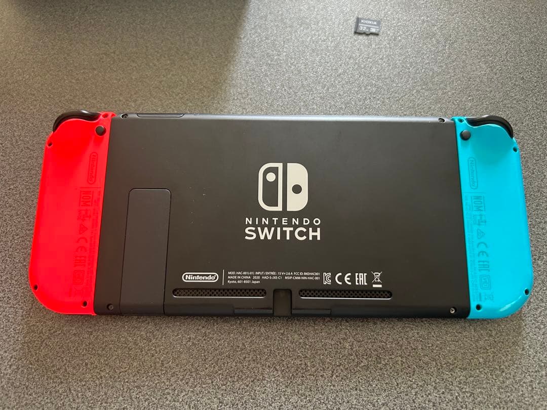 Nintendo Switch 本体 青/赤　プロコン、32GB SDカード付