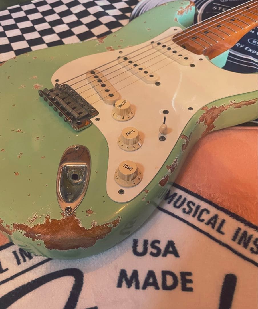 ストラト レリック サーフグリーン