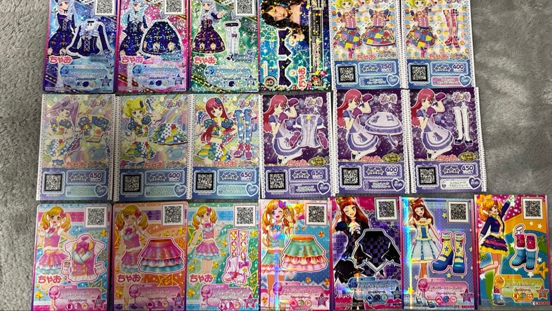 アイカツカードプレミアムあり全67枚値段交渉可能です