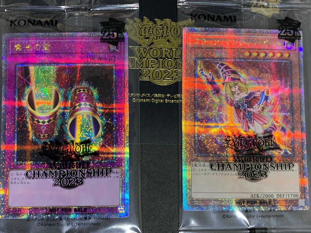 遊戯王 WCS2023 来場者特典 ブラックマジシャンガール 魔法の筒 25th