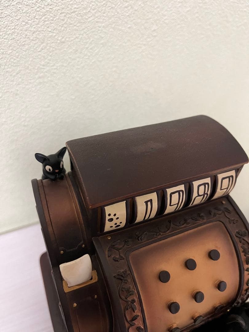 ジジ　オルゴール　魔女の宅急便　お店ばん