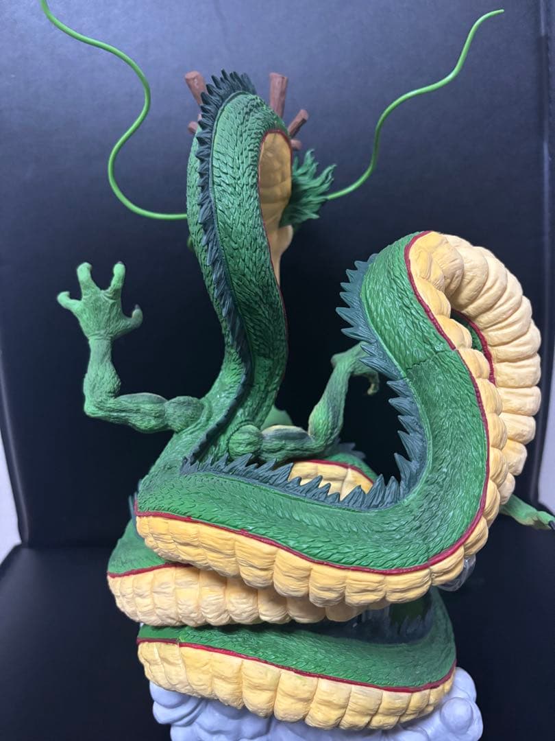 神龍　フィギュア