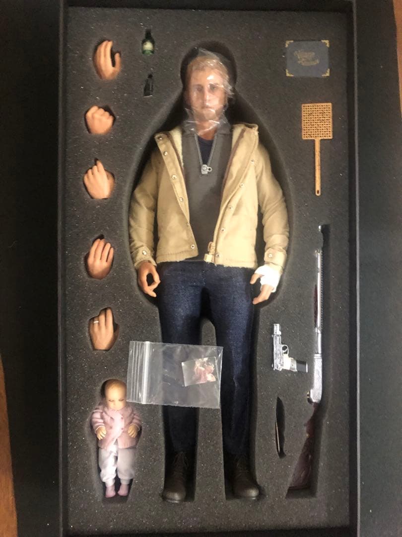 [美品]SWTOYS イーサン・ウィンターズ1/6 バイオハザード7