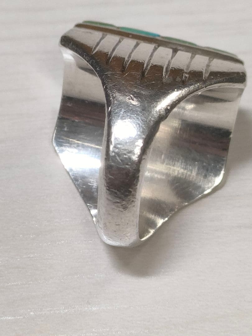 スクエアターコイズSILVERリング(ズニ族、STERLING刻印、インレイ)