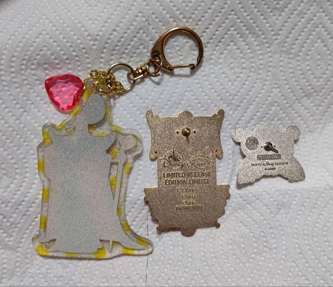 ディズニー　ピンズ、缶バッジ、小物　110点　まとめ売り