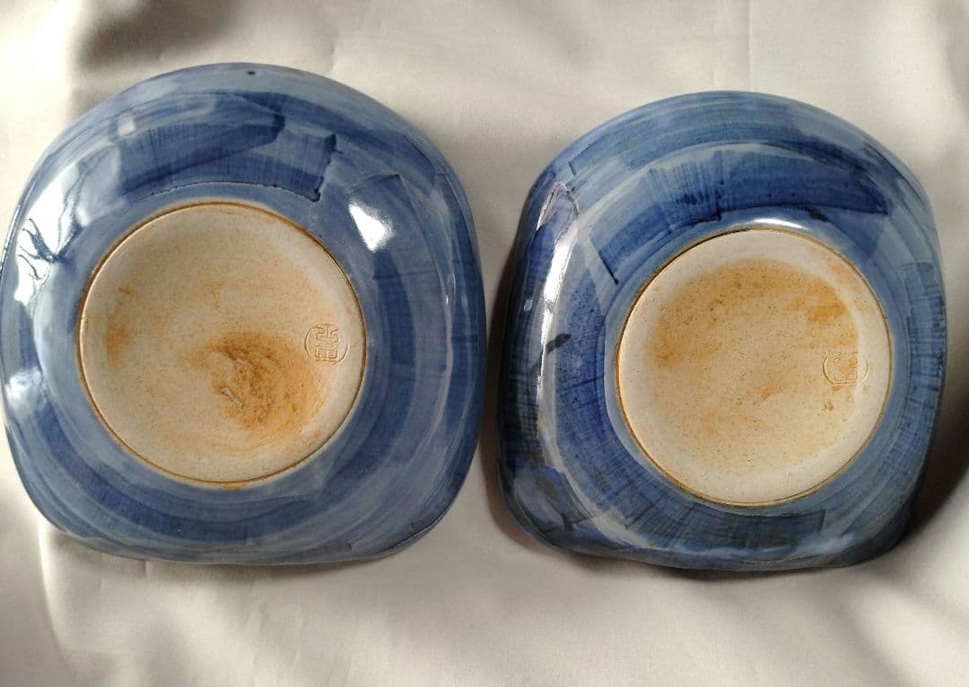 雲泉窯　染付　変形皿　　2枚