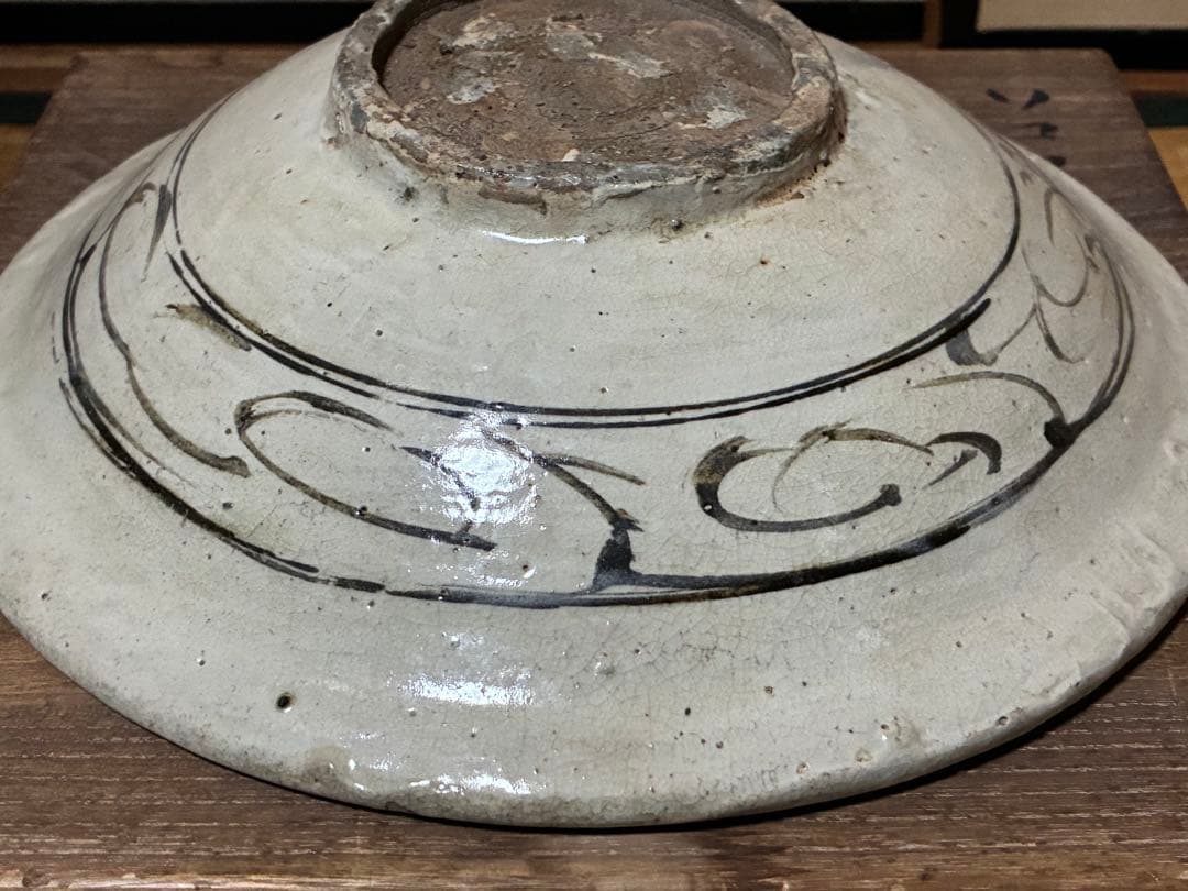 スコータイ ソコタイ 鉄絵タイ焼物 黒呉須 安南 魚紋鉢 箱入 時代物