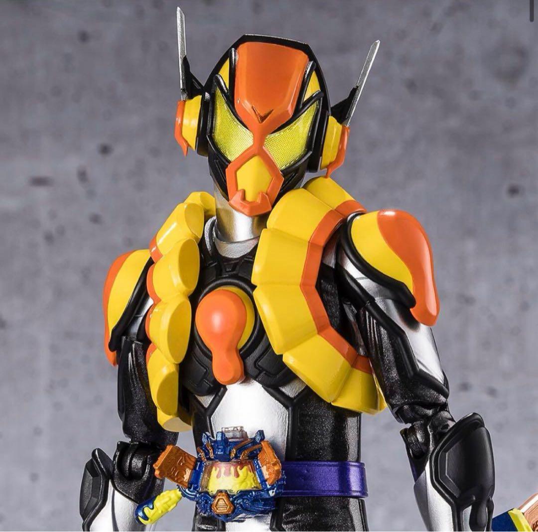 SECRETBASE 円谷プロ X-RAY カネゴン(クリア成型/骨)