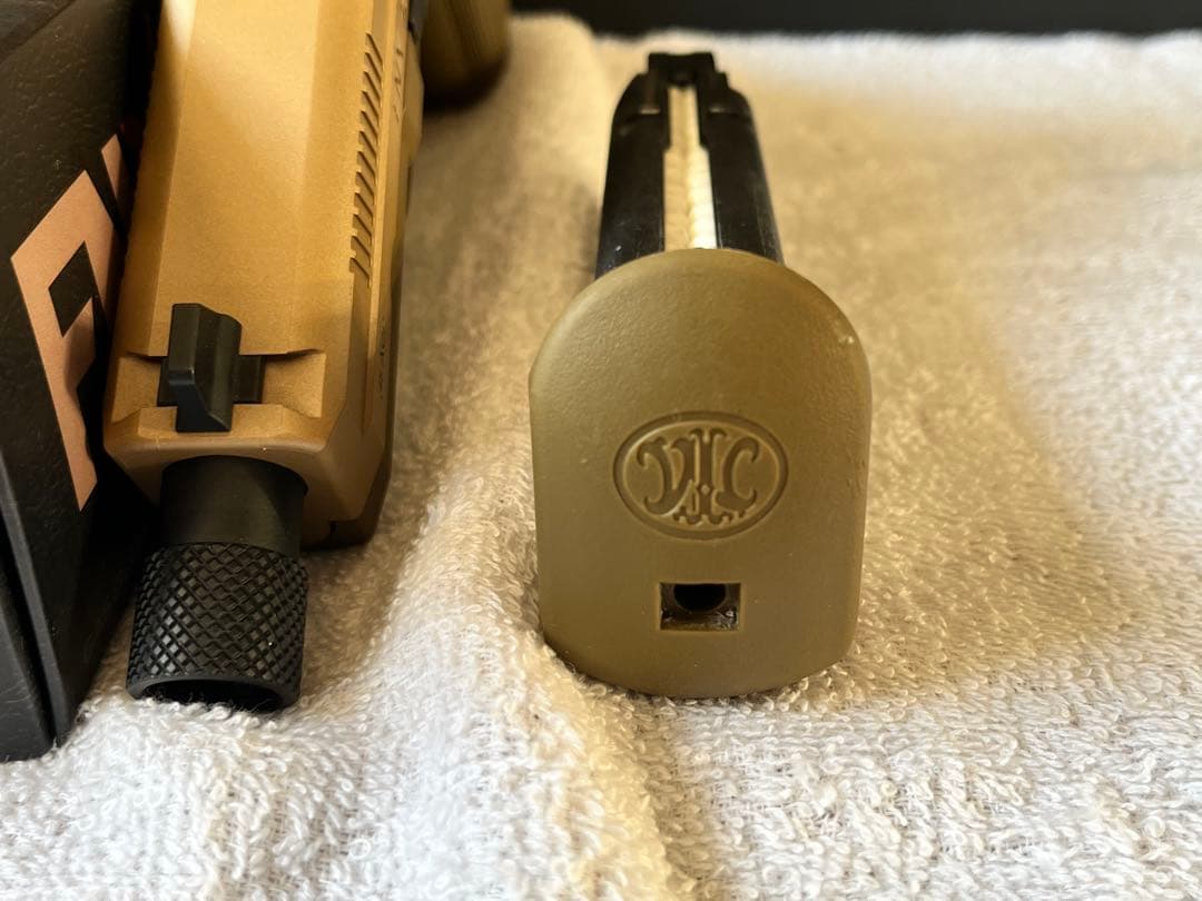 東京マルイのFNX-45タクティカル ガスブローバックガン