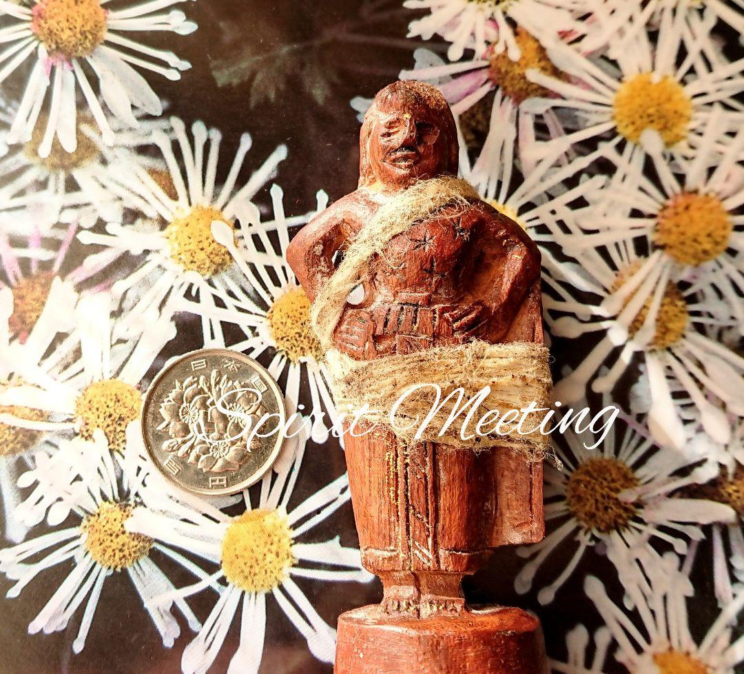 伝説の霊魔術 ポーナーンサラタン師の手彫り精霊人形 女性精霊 限定