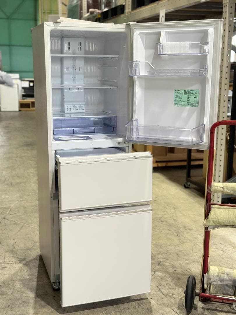 三菱電機 3ドア冷蔵庫 272L MR-CX27K-W 白 2024年製