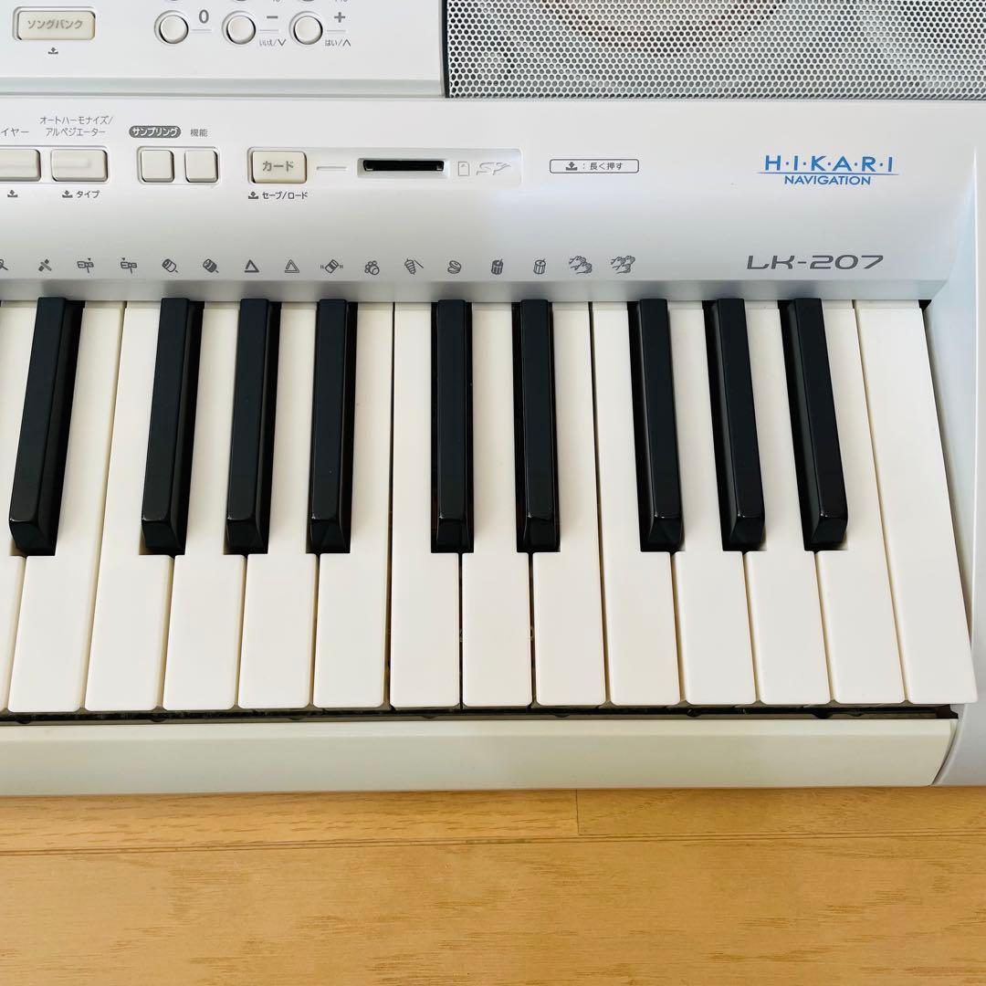 CASIO カシオ 電子ピアノ 電子キーボード LK-207 光ナビゲーション