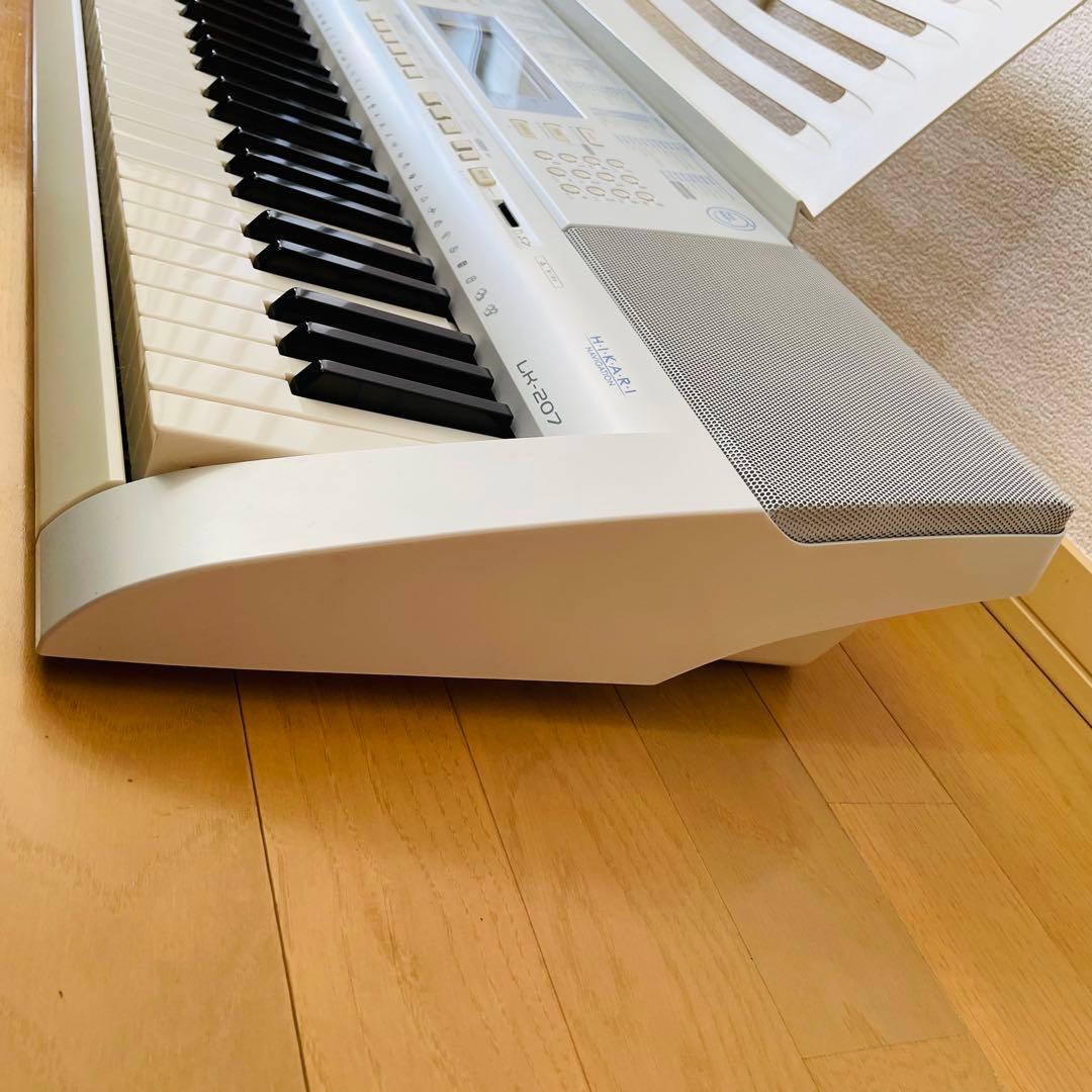 CASIO カシオ 電子ピアノ 電子キーボード LK-207 光ナビゲーション