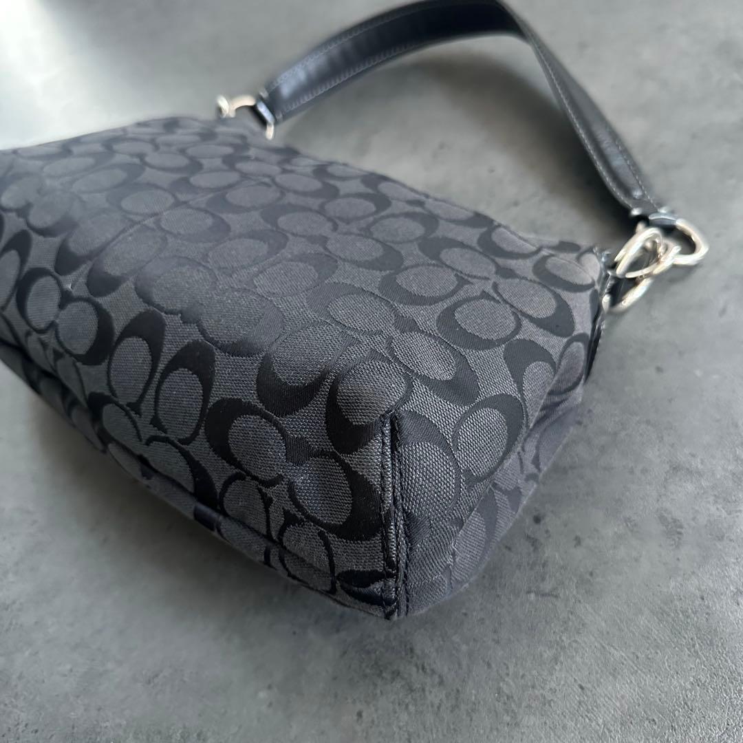 バッグ COACH Soho Signature Flap Shoulder Bag