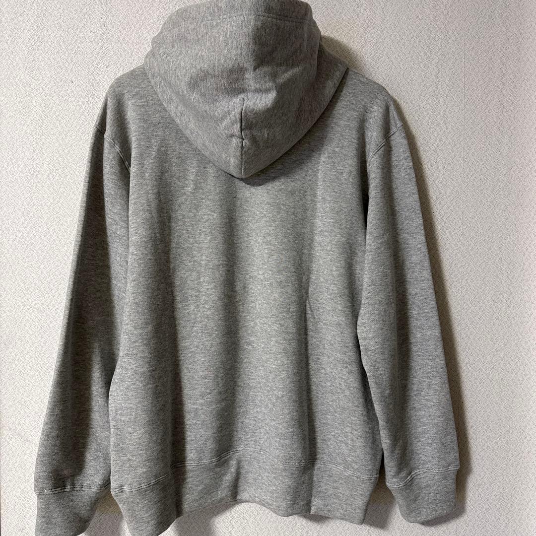 PLAY コムデギャルソン ワンポイントロゴ　パーカー ハートロゴ グレー L