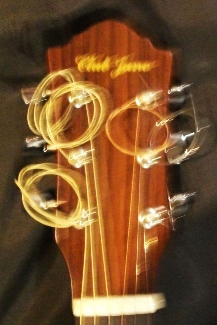 club juno 音吉 トラベルギター