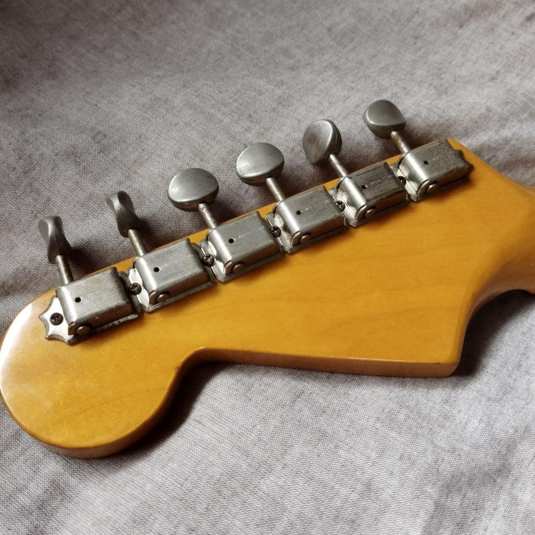 fresher straighter フレッシャー ストラトタイプ