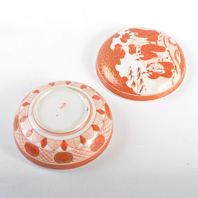 九谷焼 古九谷 赤絵金彩 雲龍山水人物文 蓋物 時代箱付 D R6009 - メルカリ