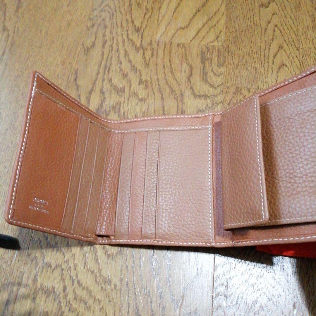 HERMES 三つ折り財布