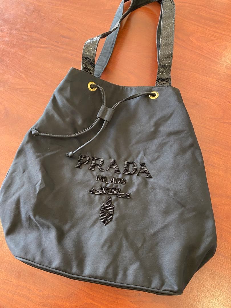 プラダ ナイロン トートバッグ ビーズ 巾着 肩掛け ブラック