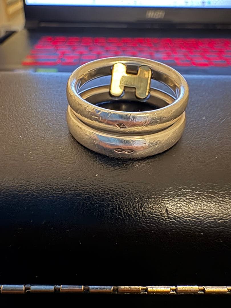HERMES 二重リング サイズ分からないです