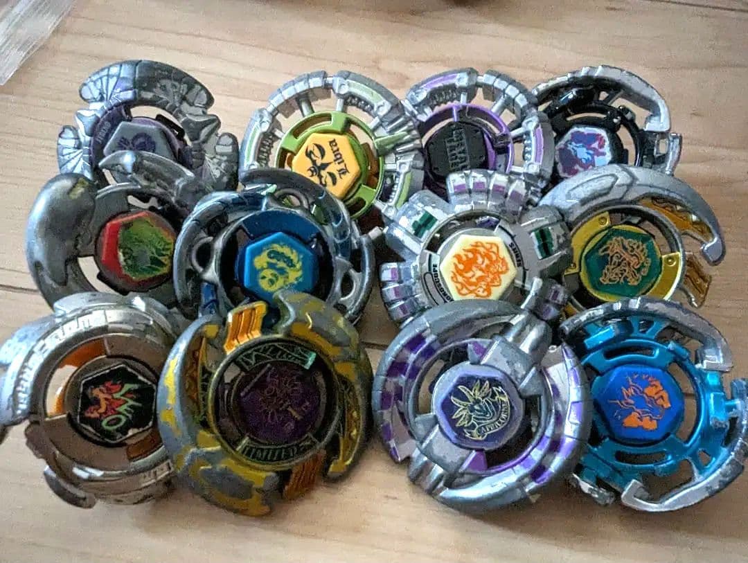 バラ売り可】 メタルファイトベイブレード 4層 まとめ売り メタル