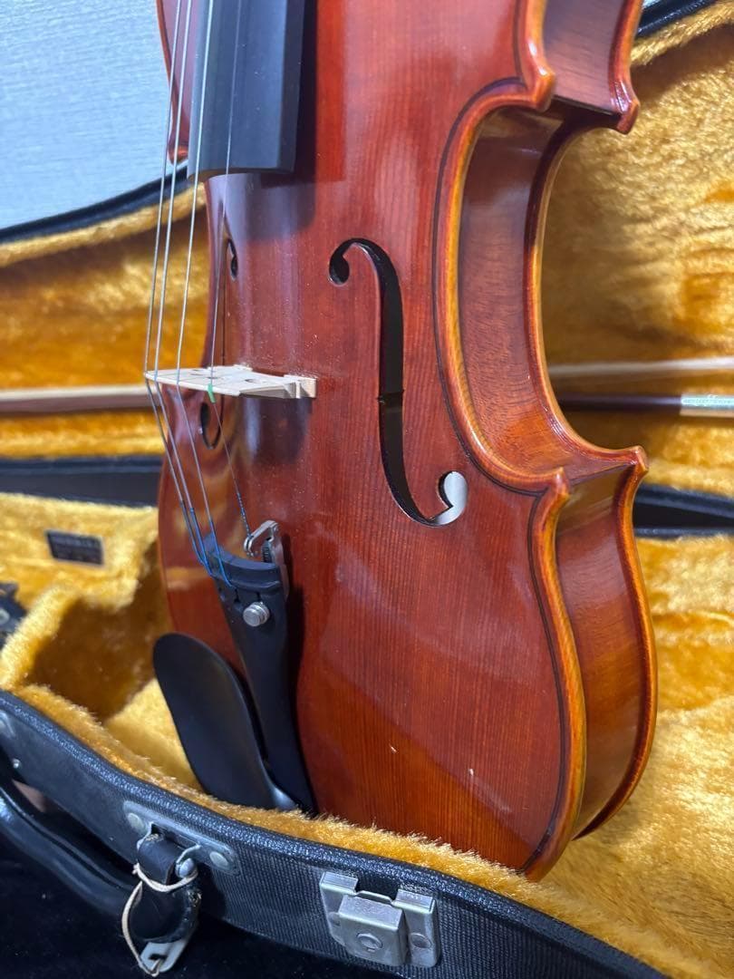 【中古良音】美品✨ 鈴木バイオリン 520 4/4 1984 肩当て付 名機